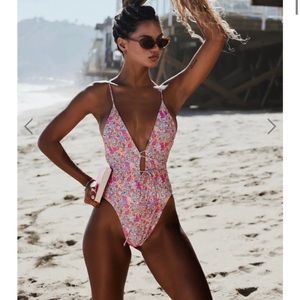 Skatie Lynn Montecito bathing suit